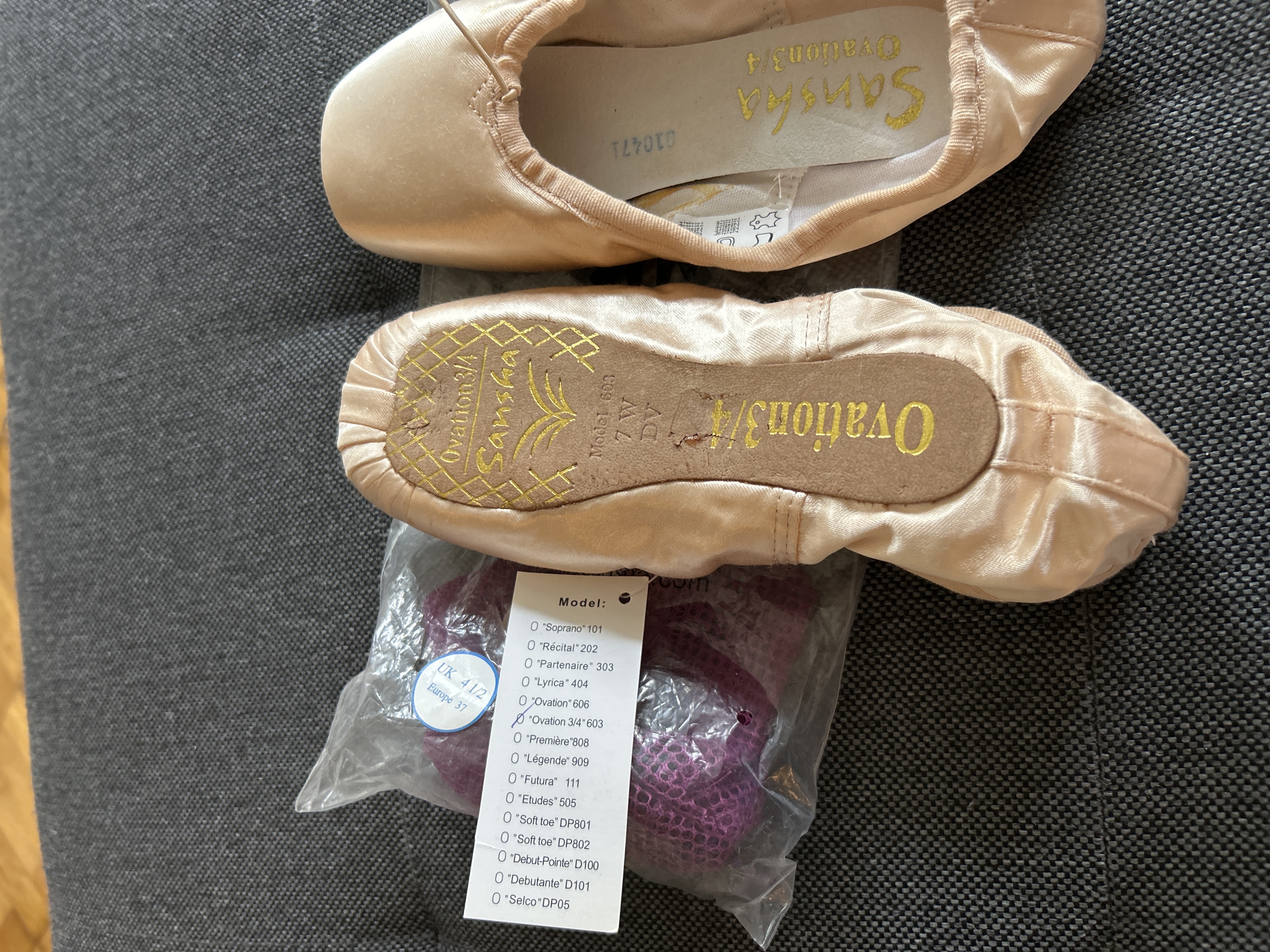 Pointe shoes Sansha — image 2