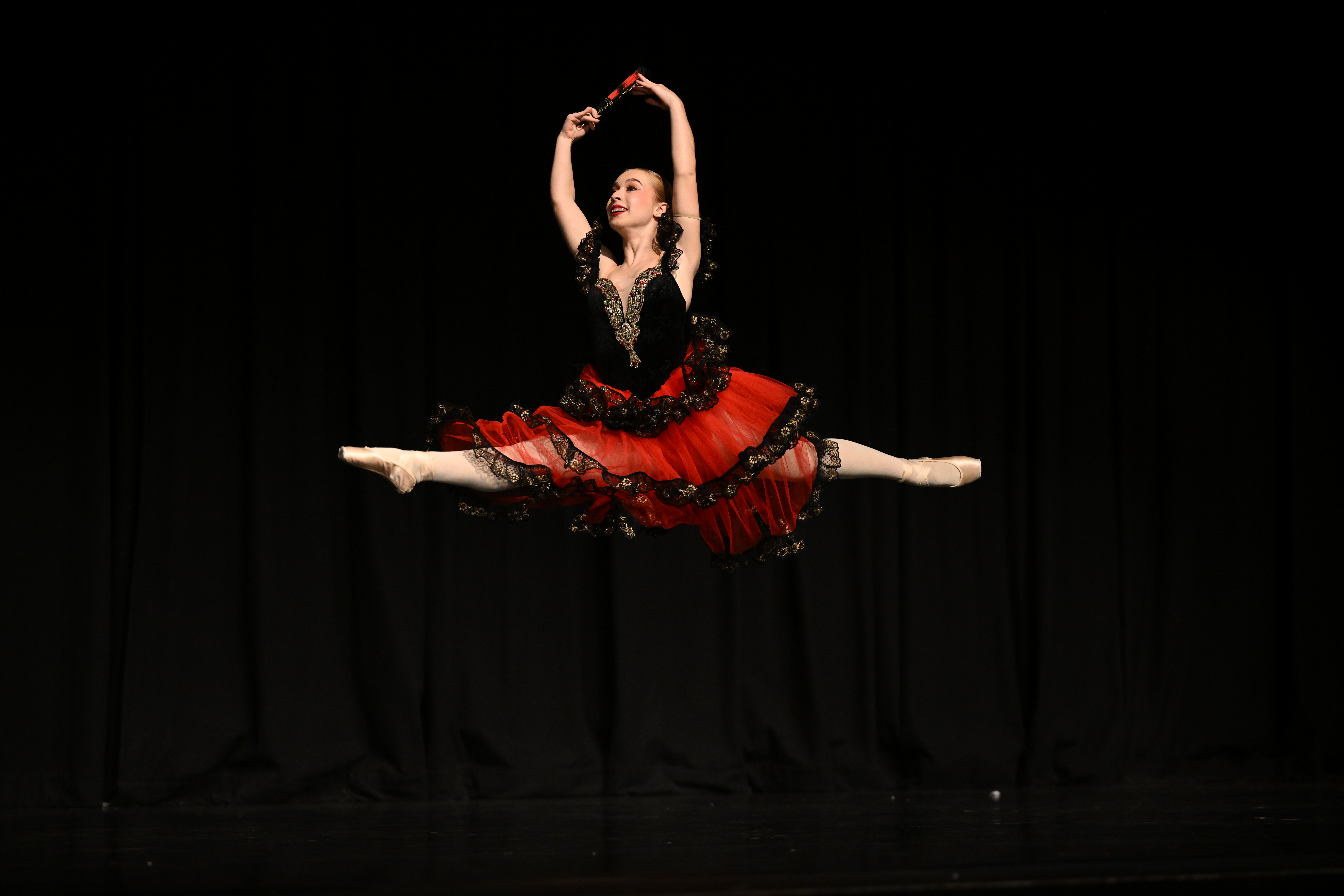 728492-Q1.Solo_Dancer_Download__4__Items_.IRBD-12APR25-04931.jpeg