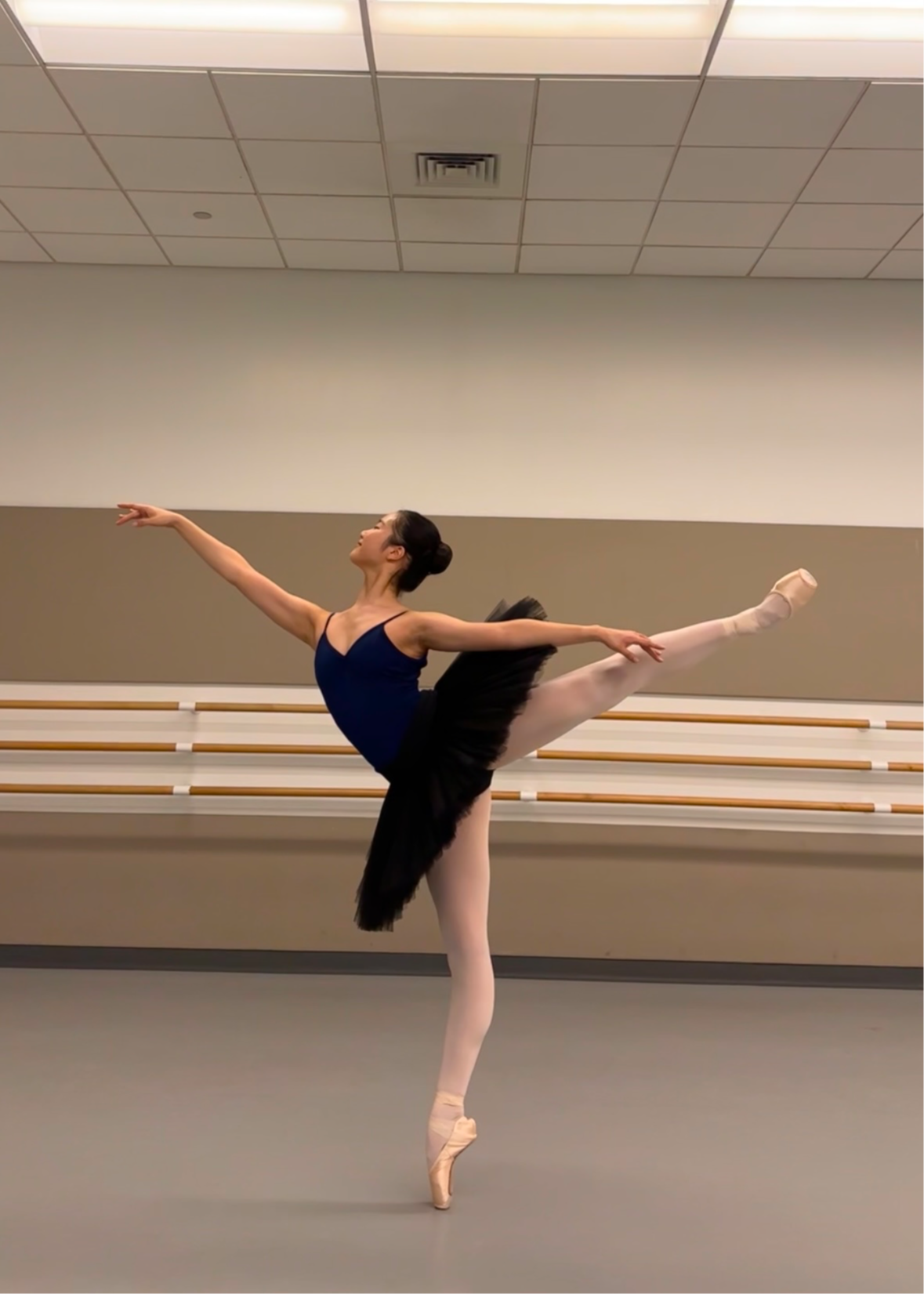 1st_arabesque.jpg