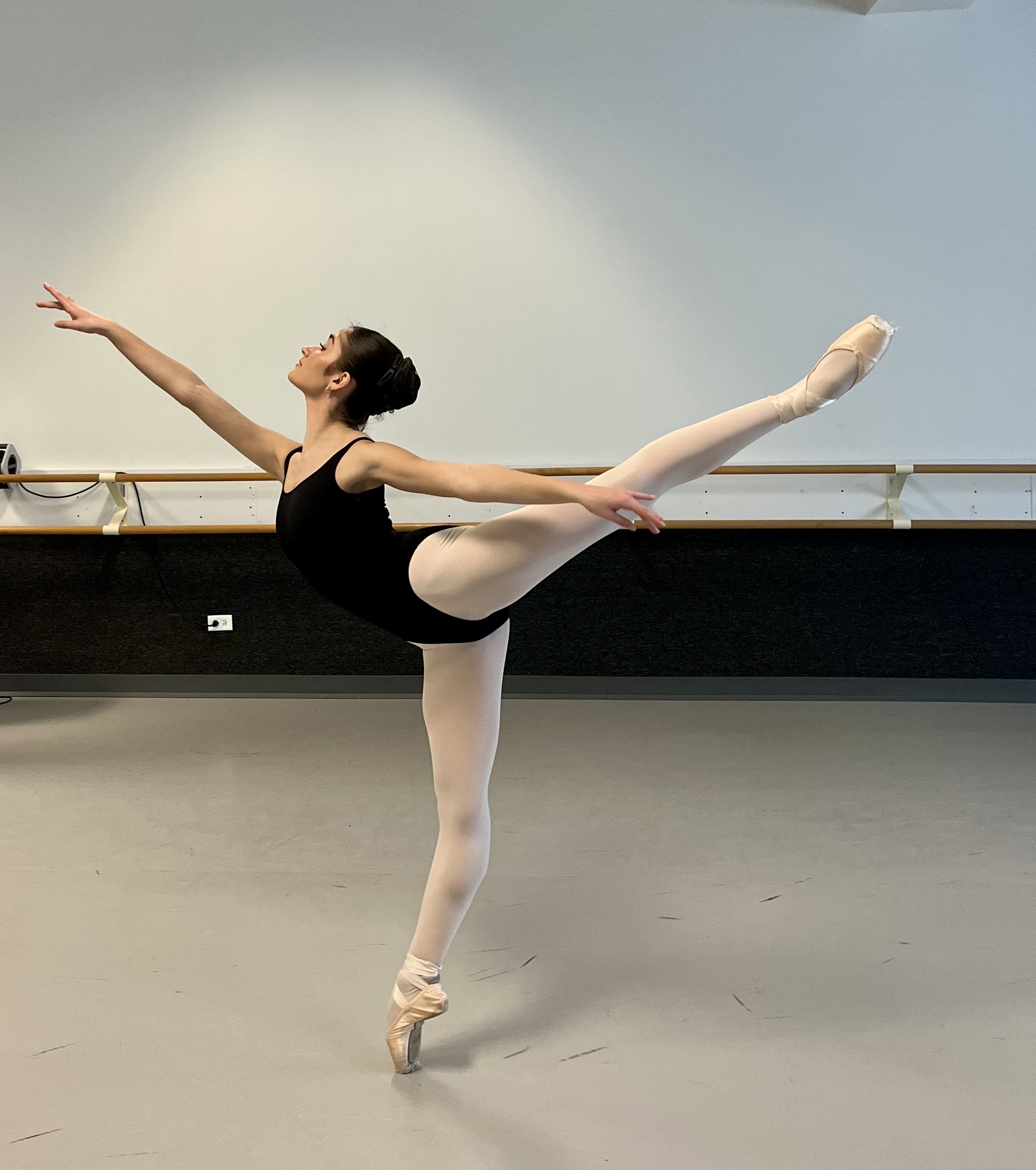 Samantha_arabesque_yagp.jpg