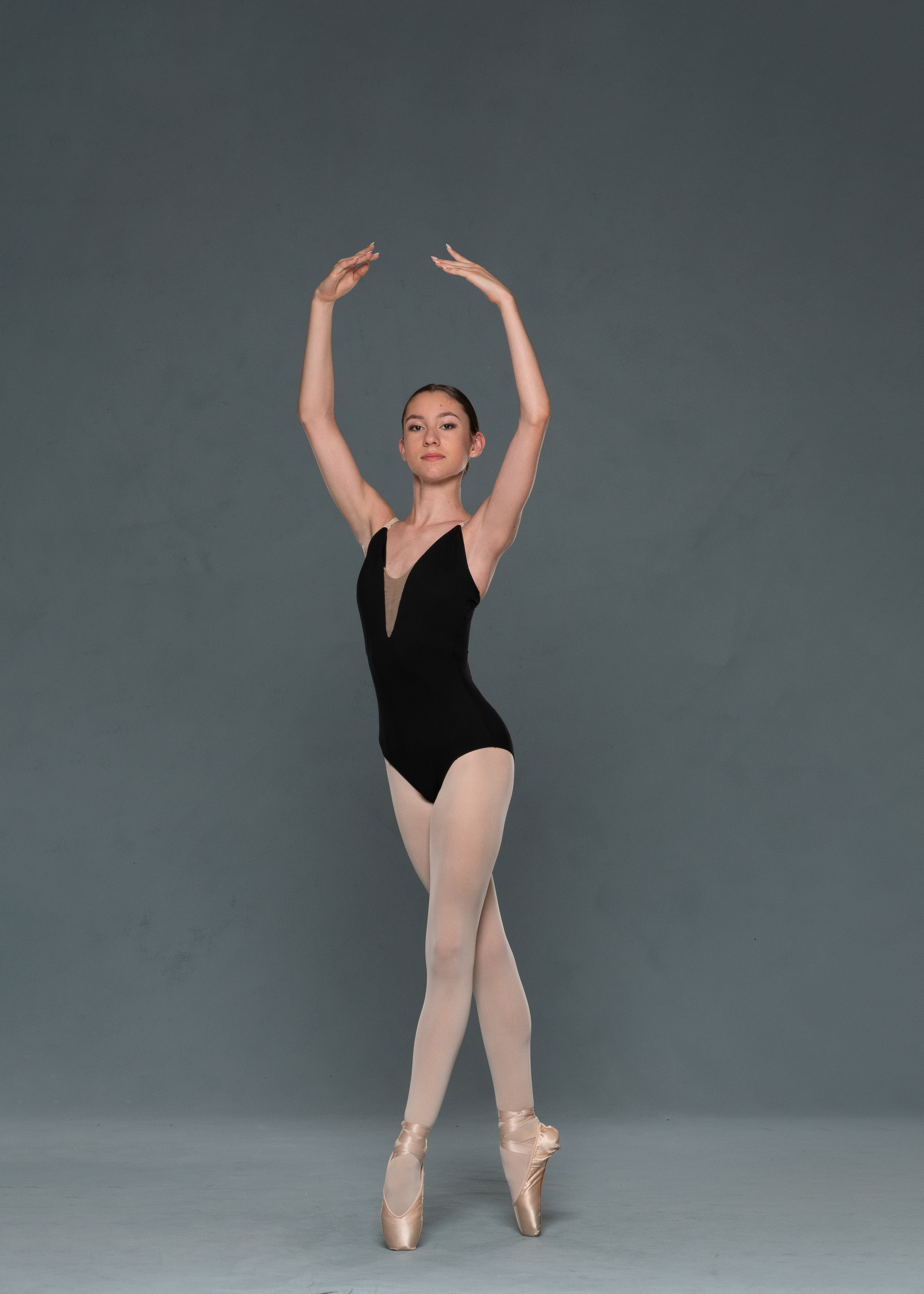 MARA_FRUNZA_studio-6071.jpg