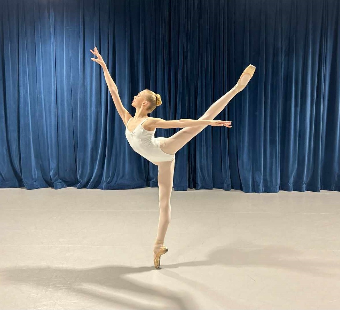 Carlin_Arabesque_2024.jpg