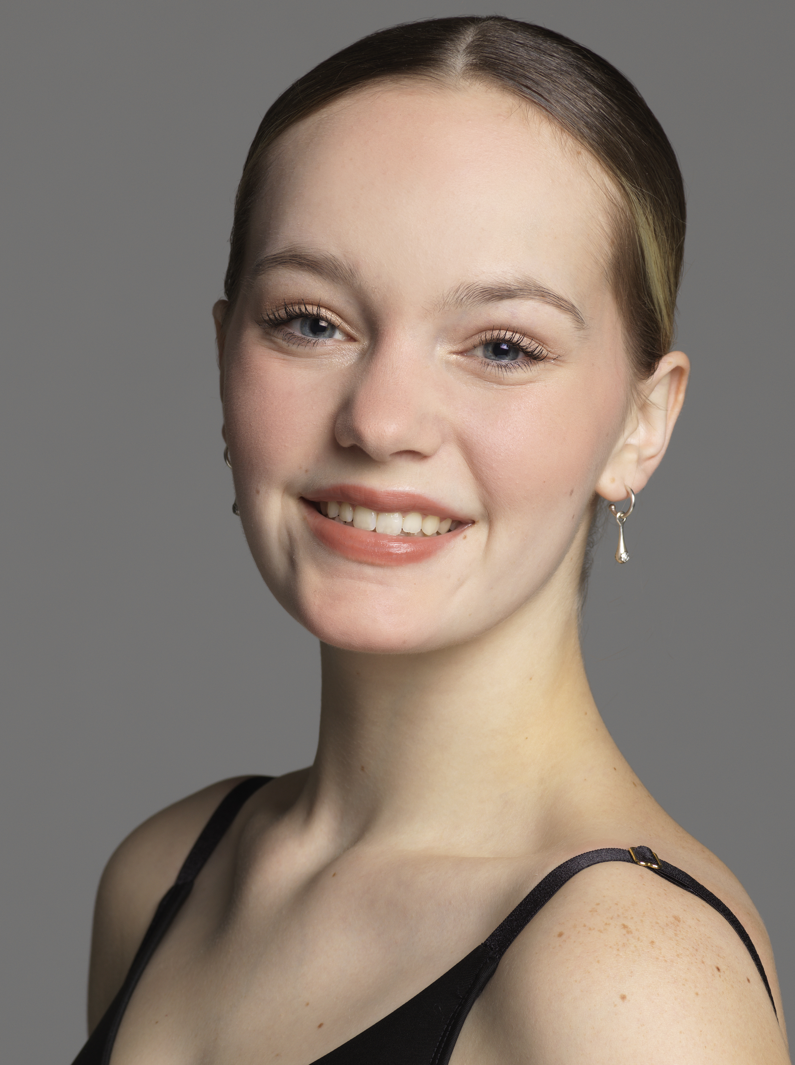 Olivia_Jaymes_Runquist_-_Headshot.jpg