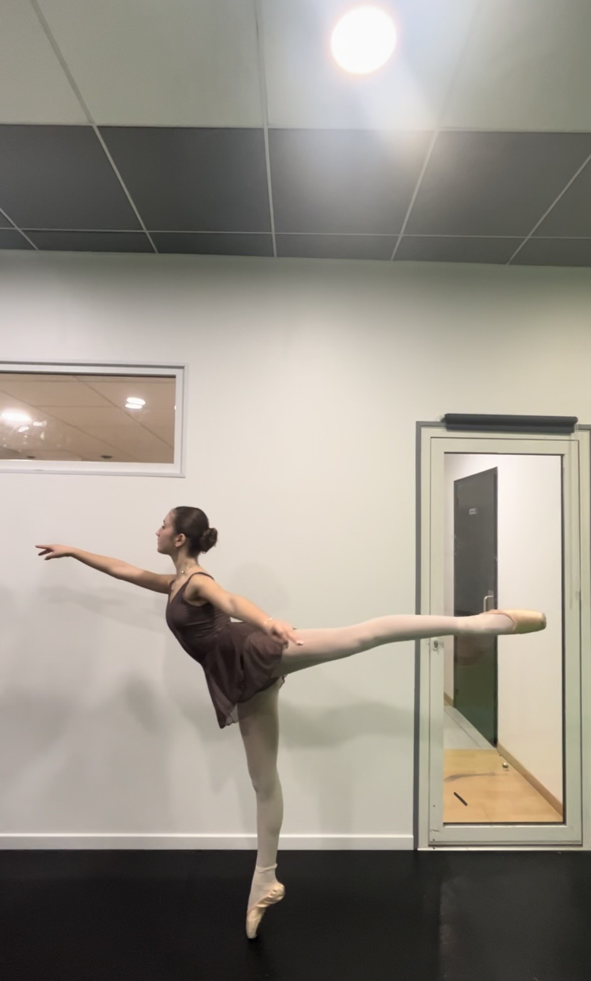 mila_arabesque.jpg