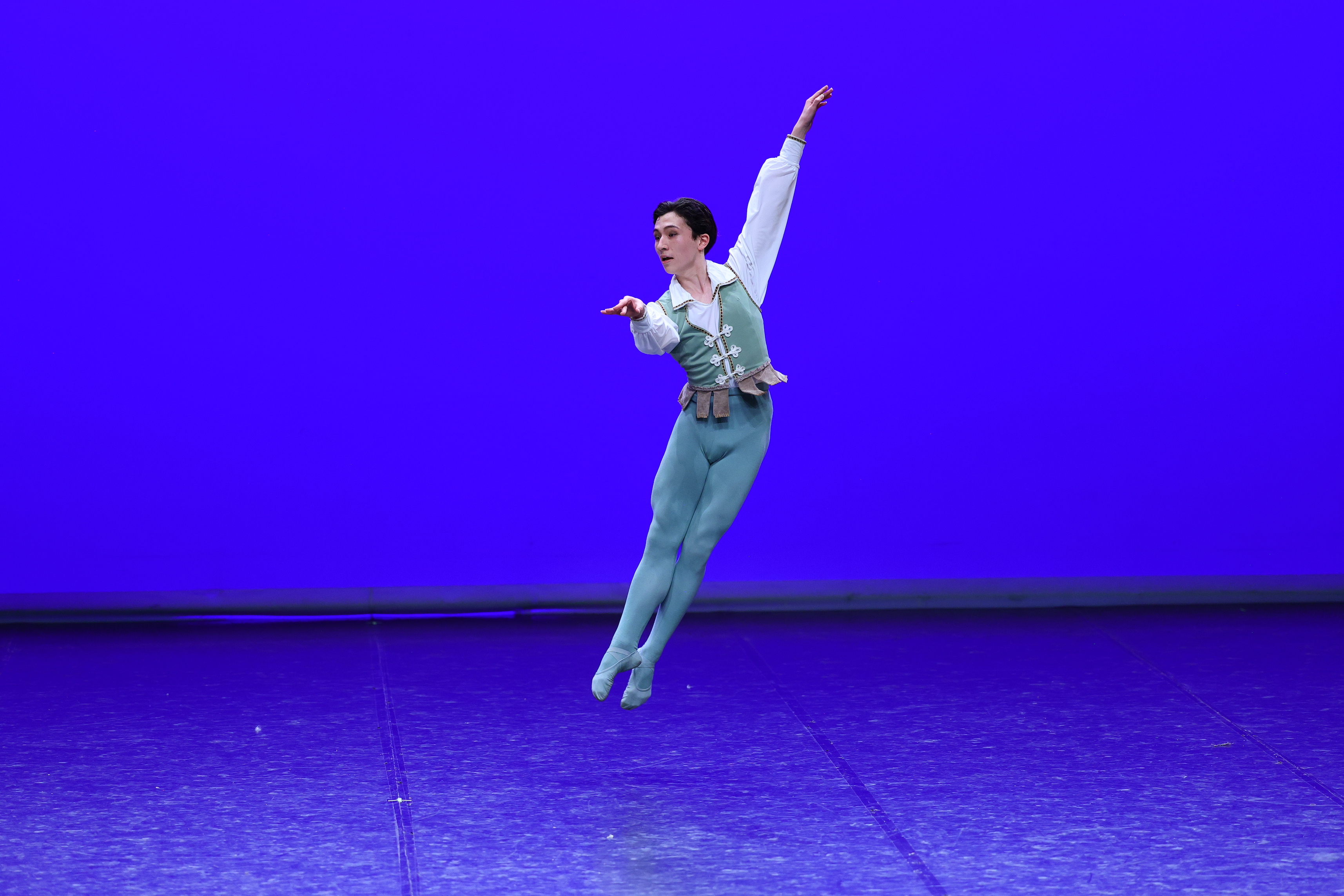 454EnzoColletParkPeasantPasGiselleCLASSFR4169.jpeg