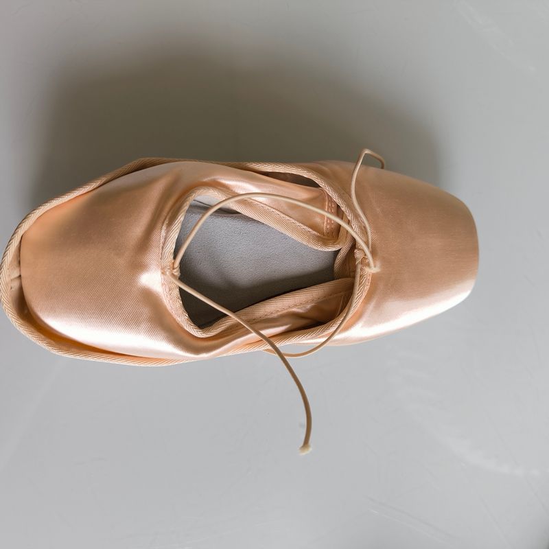 Bloch European Strong Size 6